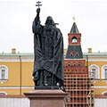 Monument to patriarch Hermogenes