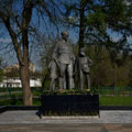 Памятник Аркадию Гайдару